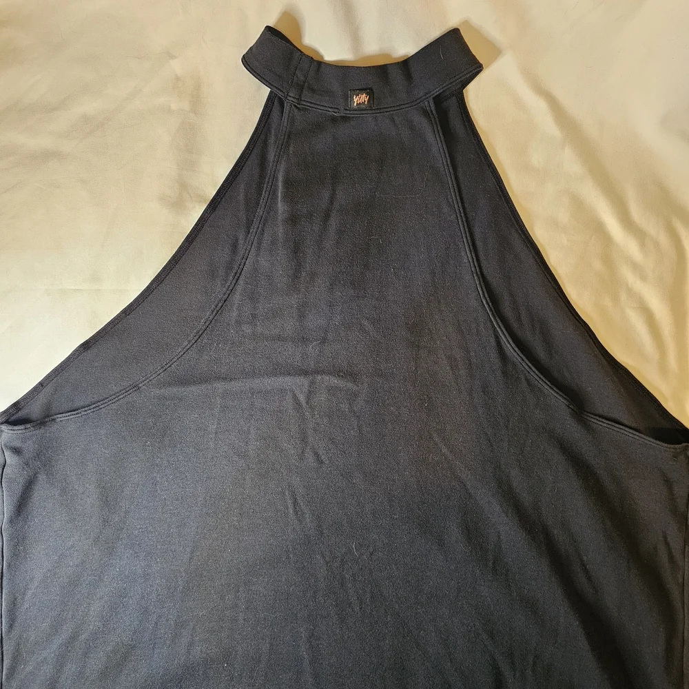 YITTY Black Halter Tank Top, 6xl - Picture 4 of 5